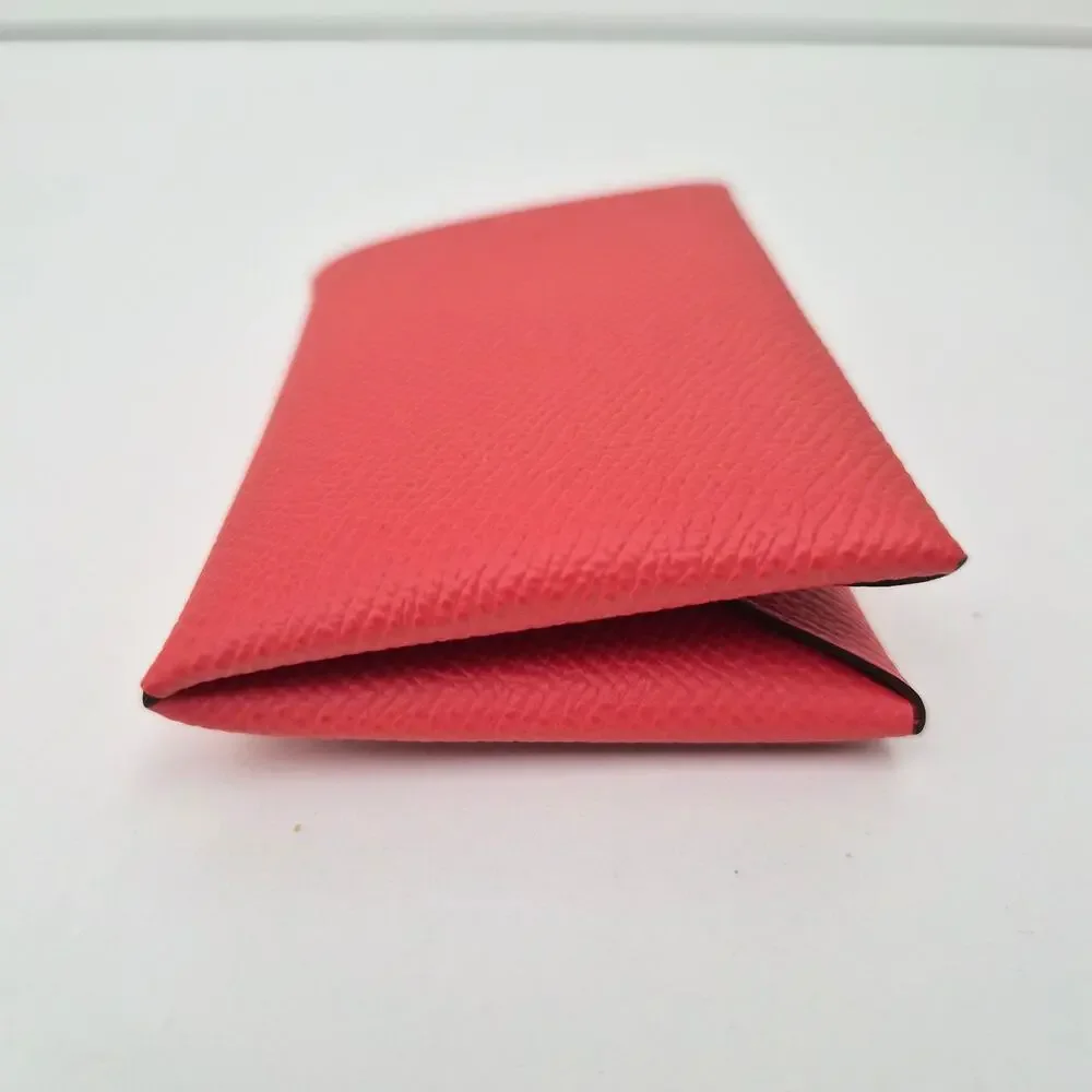 Hermes includes box